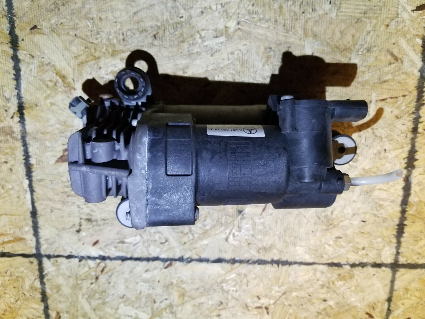 2010 Mercedes-benz R350 Air Suspension Compressor Pump OEM