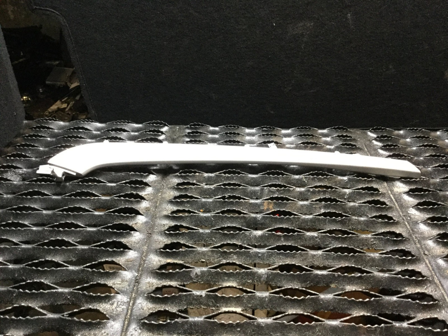 2013-2017 Nissan Altima Sedan L33 Right Side Center Console Trim Strip OEM