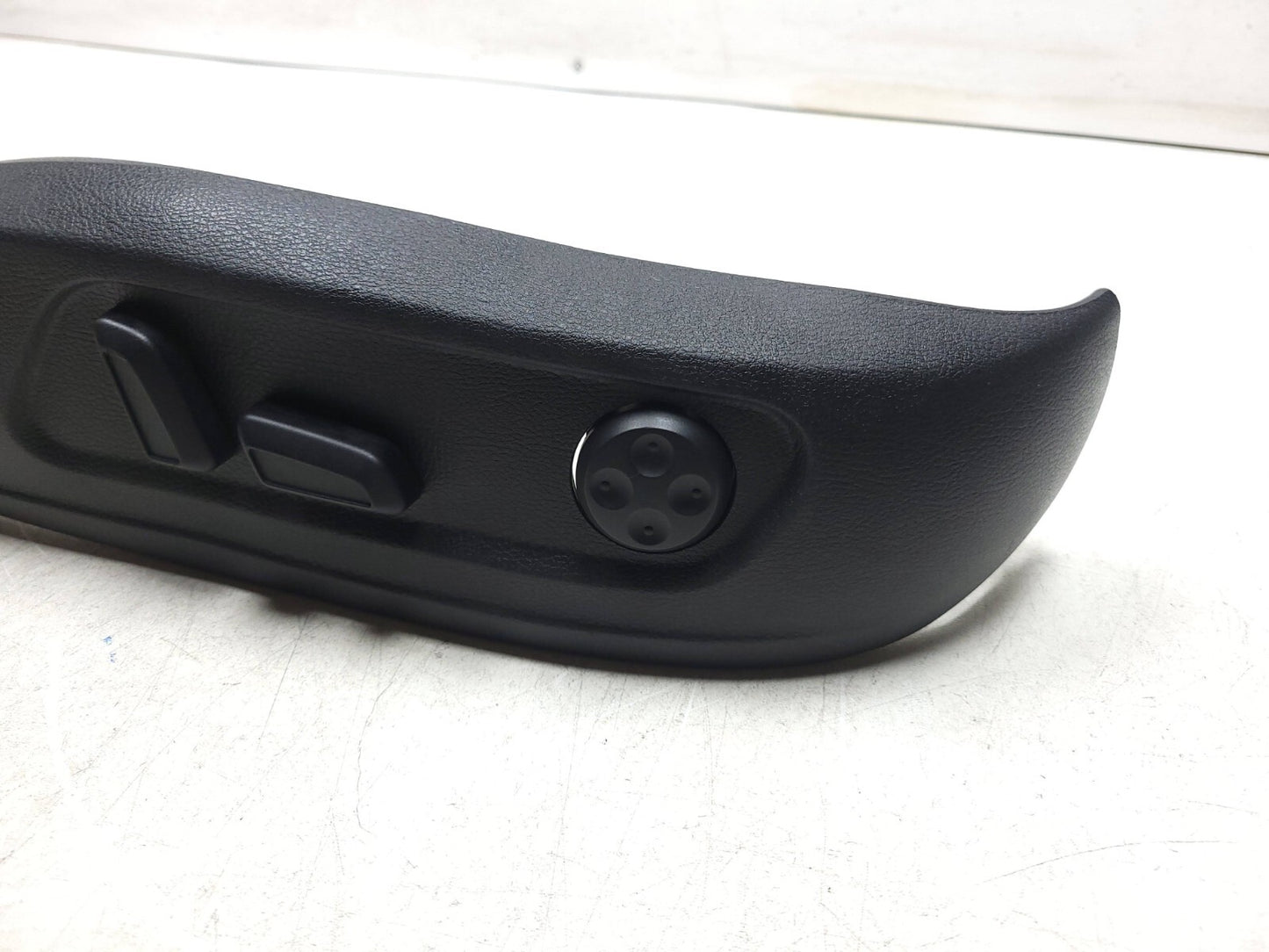 2012 Volkswagen Cc Front Seat Control Switch & Trim Passenger Right OEM