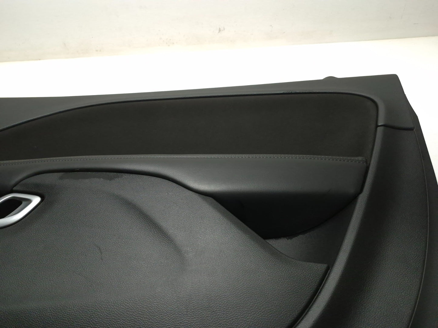 2020 Dodge Challenger Interior Door Trim Panel Left & Right Pair OEM
