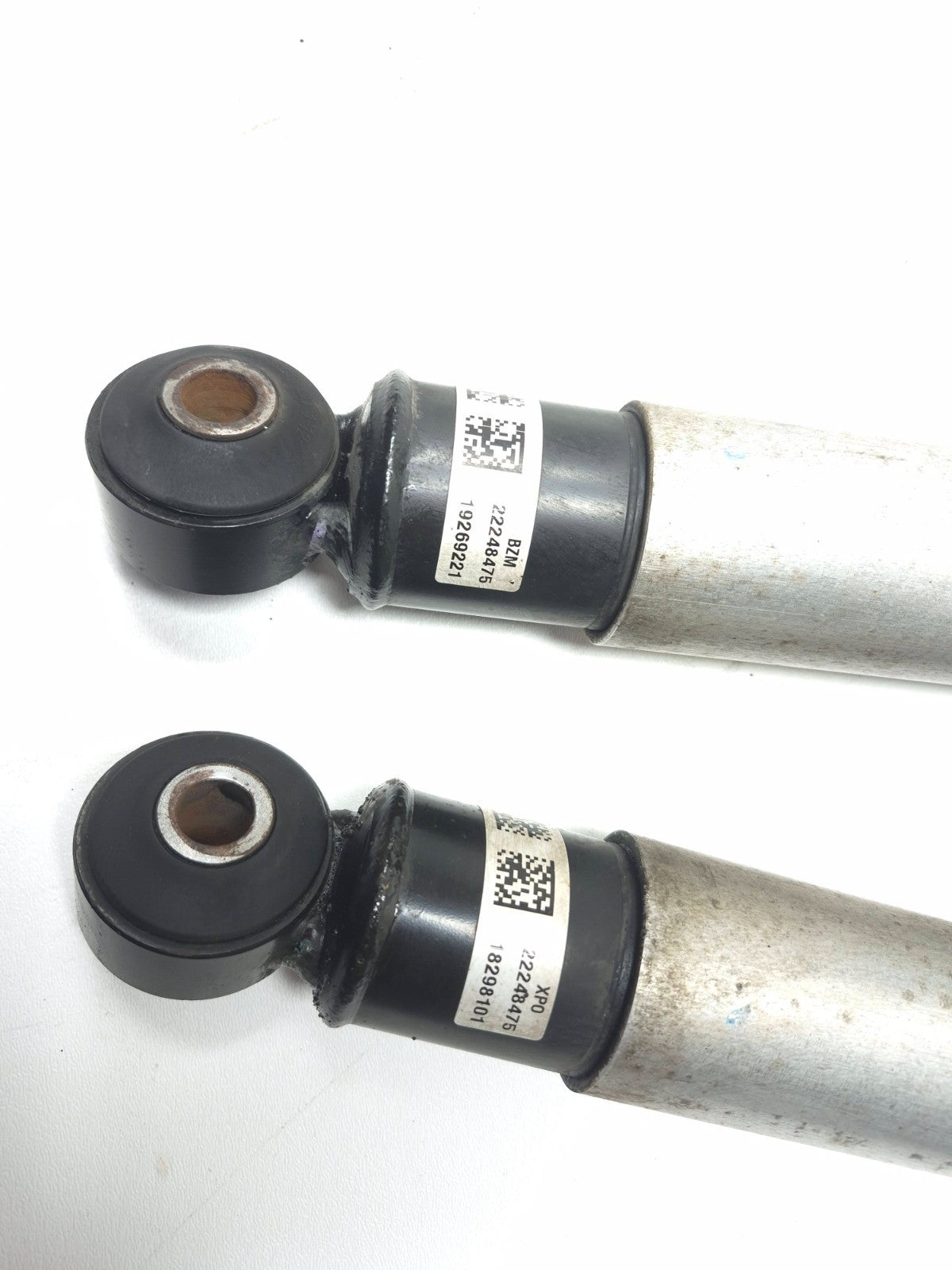 2013 Cadillac Escalade Rear Shock Strut Absorber Left & Right OEM