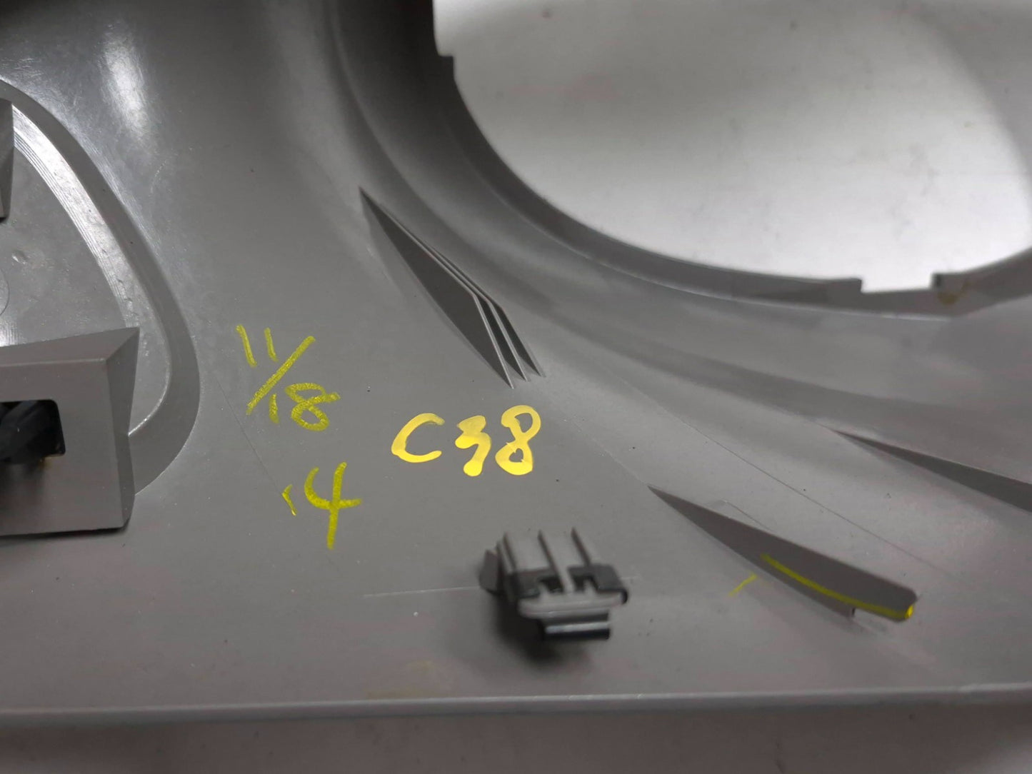 2015 Nissan Juke Center Console Cup Holder Shifter Bezel Trim OEM