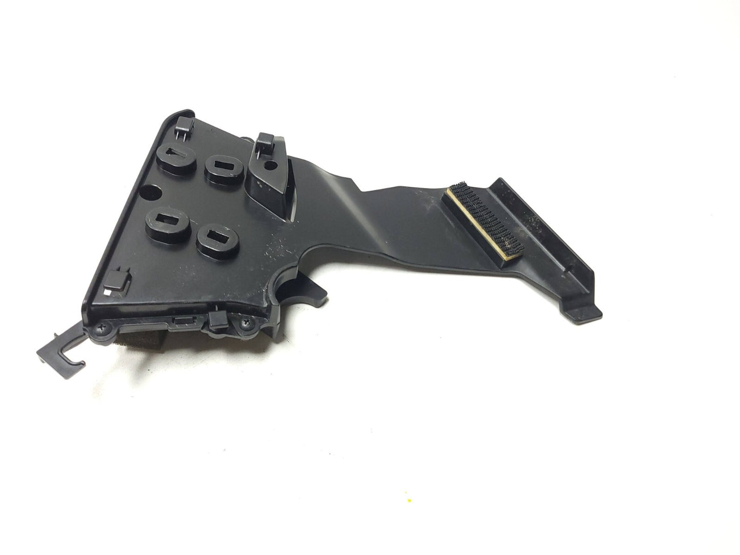 2014 -2016 Honda Interceptor Vfr800 Left Air Intake Tube Guide  OEM