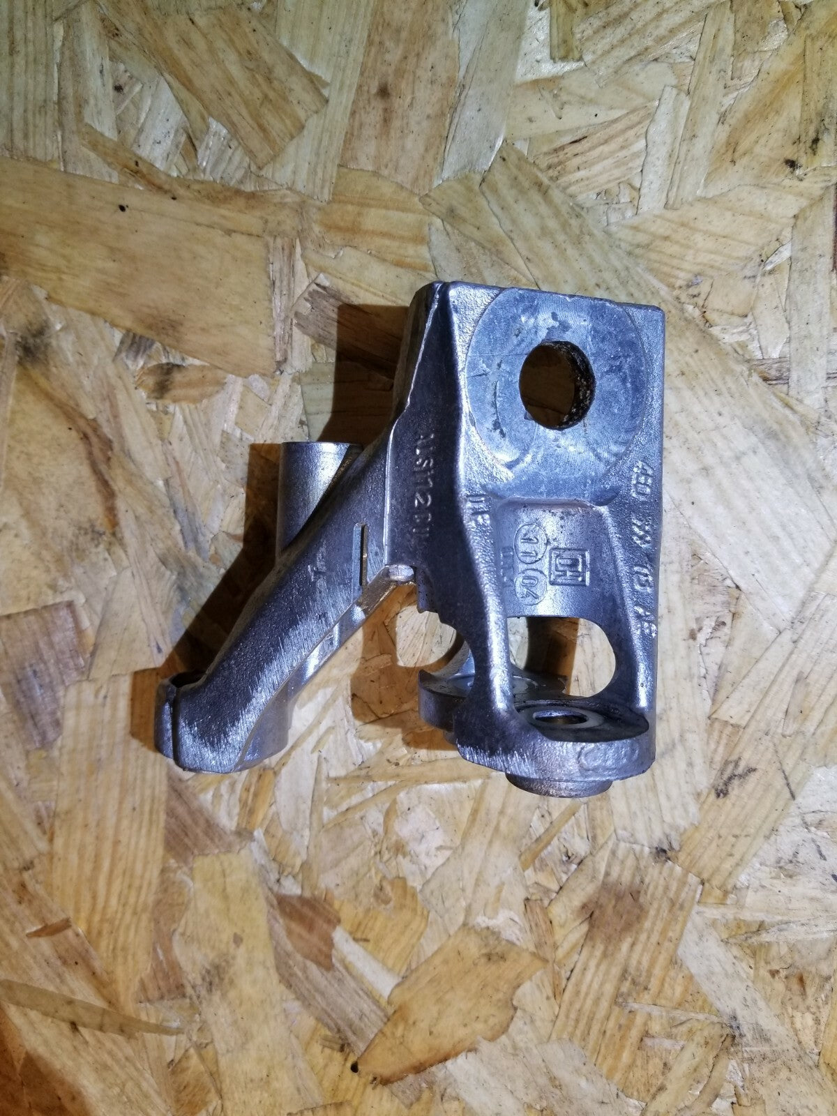 2006 Audi A8 4.2l Automatic Transmission Mount Bracket 4pcs OEM