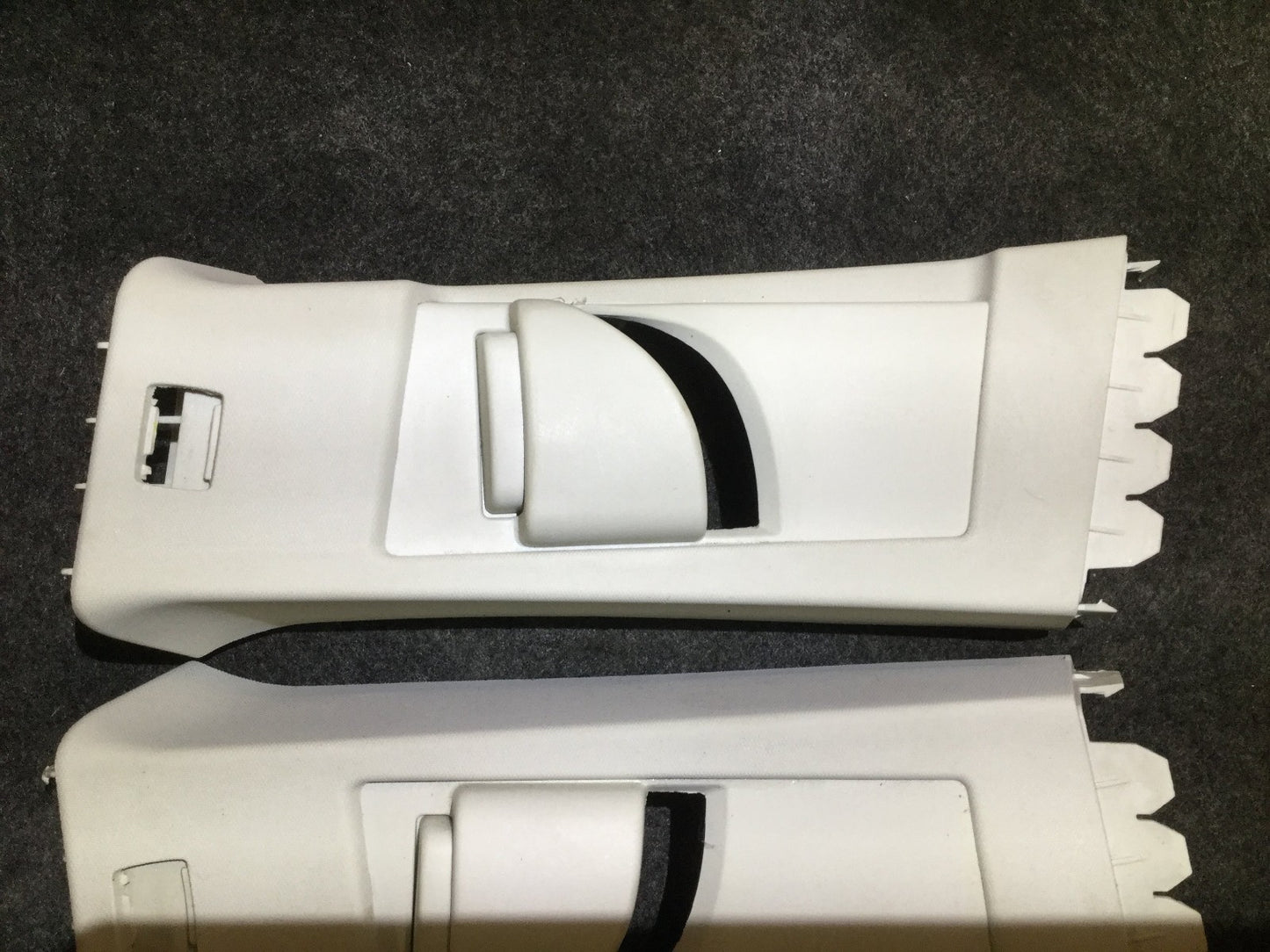 2010 Chrysler Sebring Front Upper B-pillar Trim Cover 2pcs OEM