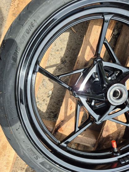 2019 Kawasaki Z400 Er400d Wheel Rim & Tire Front & Rear *straight* OEM