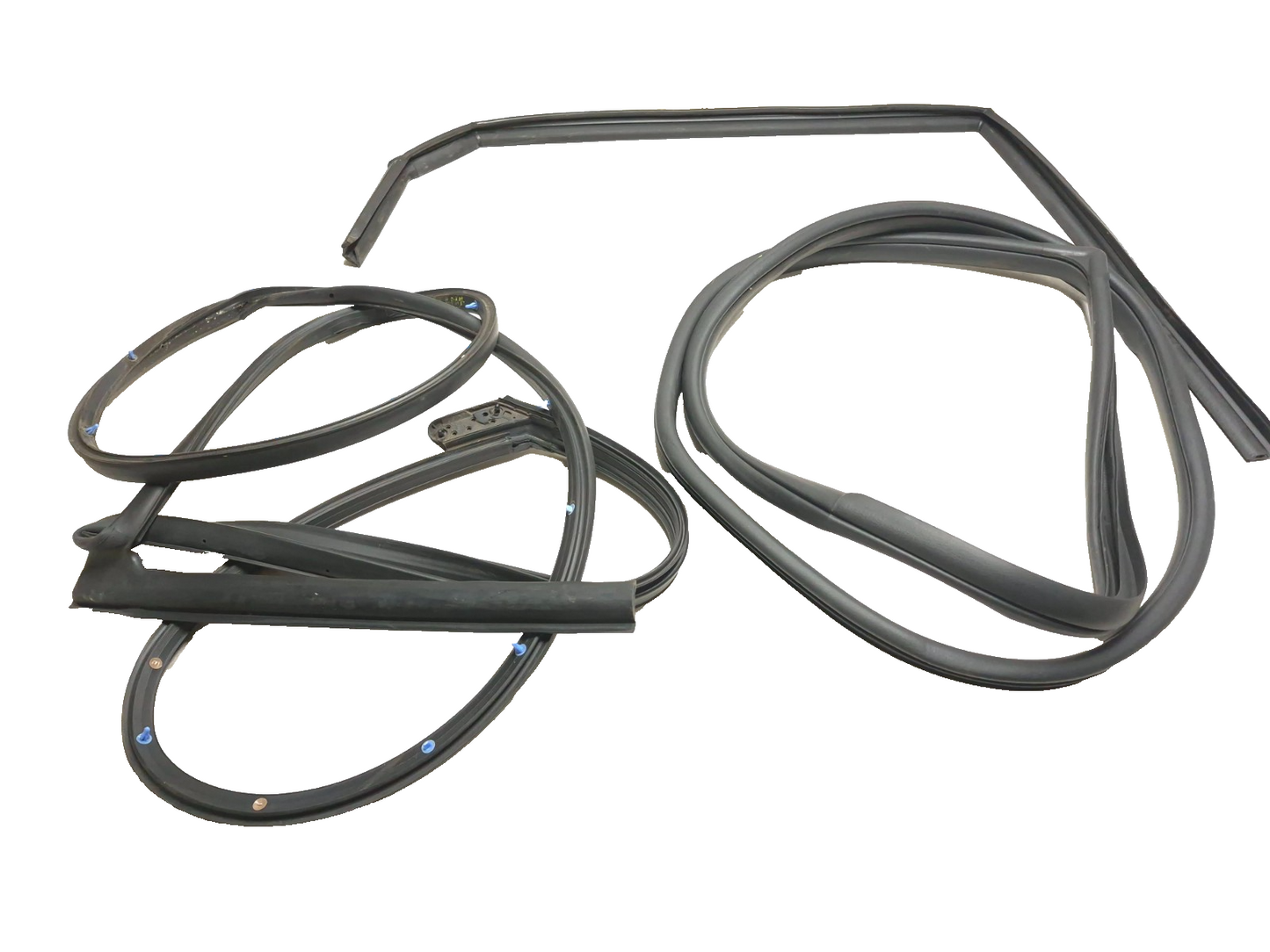 2018 Hyundai Sonata Rear Door Weatherstrip Seal Passenger Side Right 3pcs OEM