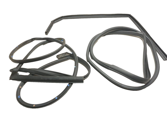 2018 Hyundai Sonata Rear Door Weatherstrip Seal Passenger Side Right 3pcs OEM
