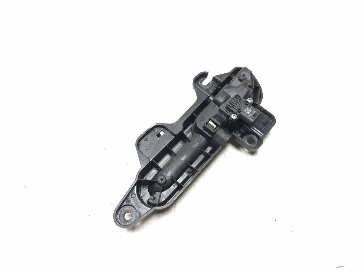 2018 Tesla Model 3 Front Exterior Door Handle Passenger Side 1081832-00-g OEM