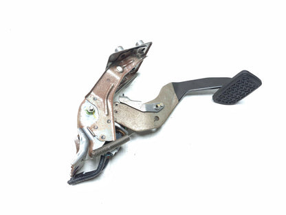 2017 Toyota Highlander Brake Pedal W/ Bracket OEM