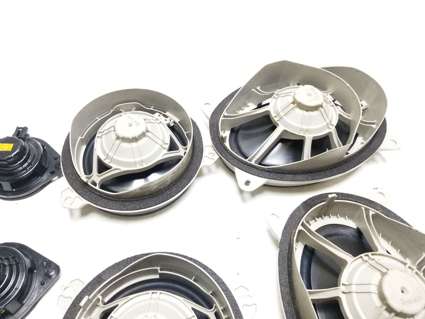 11-17 Lexus CT200h Dash & Door Speaker 7pcs Oem✅