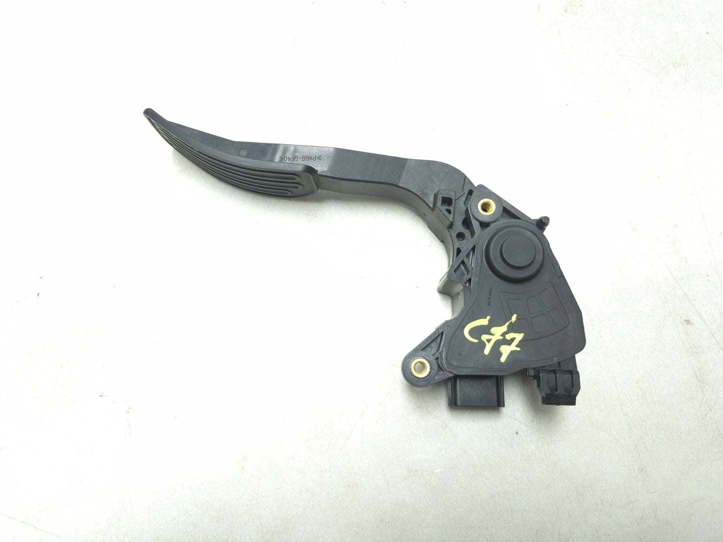 2012 Nissan Leaf Gas Pedal Accelerator OEM