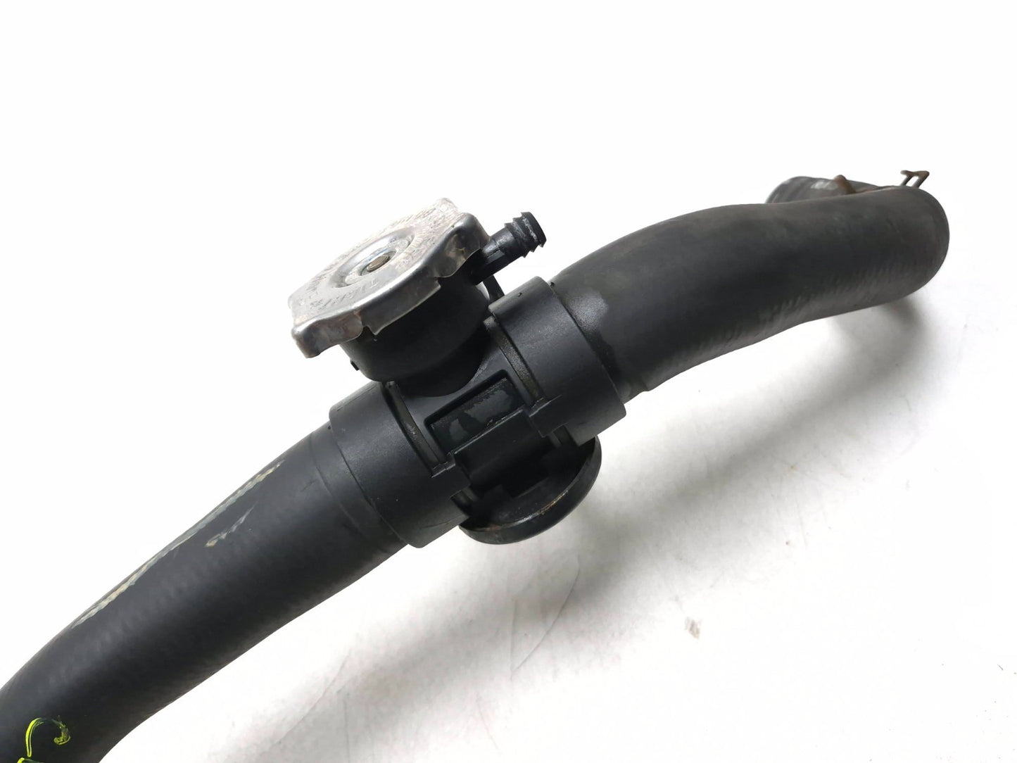 2010 Dodge Caliber Sxt Radiator Filler Neck Hose Pipe OEM