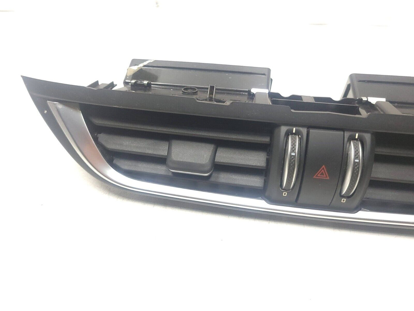 2017-2023 Alfa Romeo Stelvio Center Dash Instrument Panel Air Vent OEM