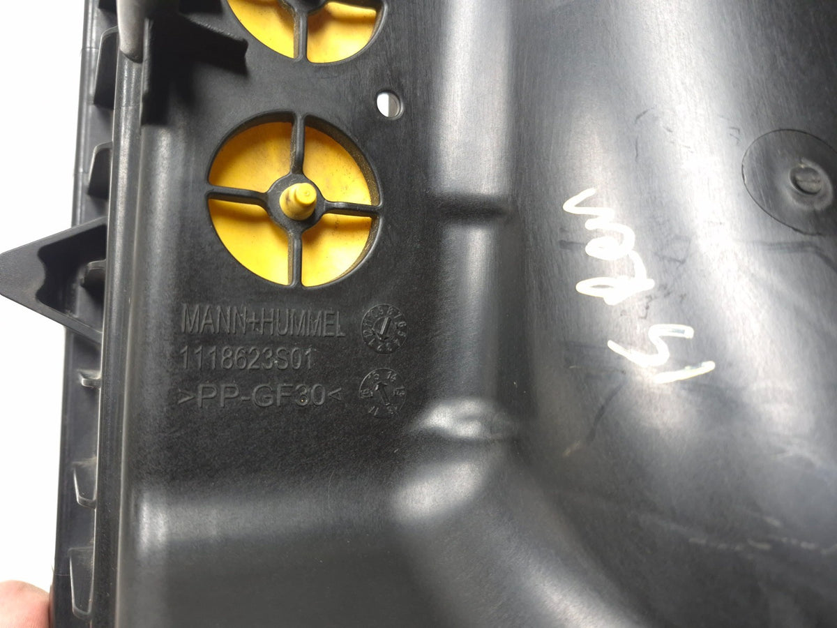 2015 Jeep Renegade 1.4l Air Cleaner Box 68405395aa OEM