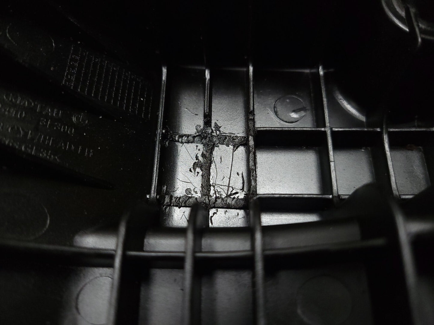 09-12 Hyundai Genesis Engine Valve Cover Left & Right Pair OEM 4.6l