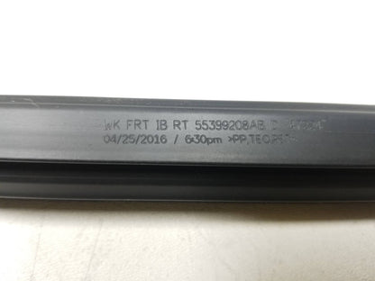 2016 Dodge Durango Front Door Window Belt Seal Passenger Side Right OEM