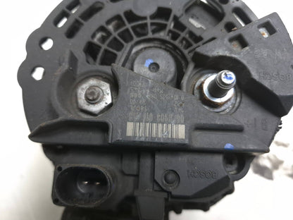 2011 Volkswagen Tiguan 2.0l Engine Alternator Generator OEM