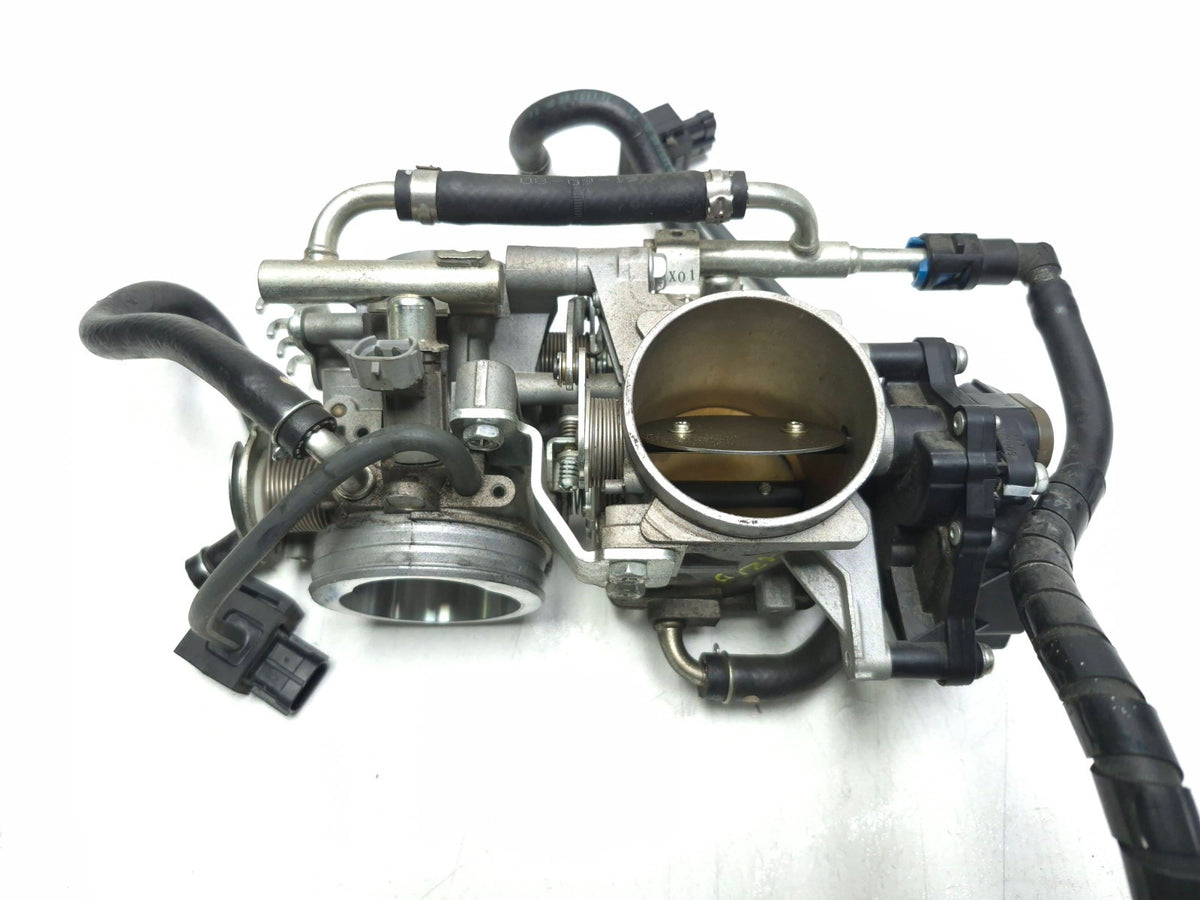 2009 Suzuki Boulevard M109r Vzr1800 Fuel Injector W/throttle Body OEM