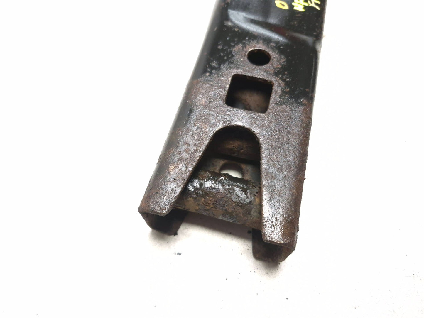 2007 Lincoln Navigator Front Frame Crossmember OEM