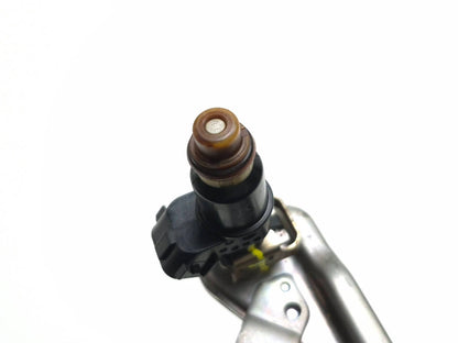 2009 Honda Civic Fuel Rail W/ Injector OEM
