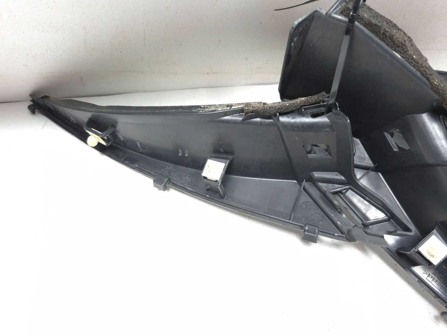2012 Honda Cr-z Front Windshield Wiper Cowl Trim Cover OEM