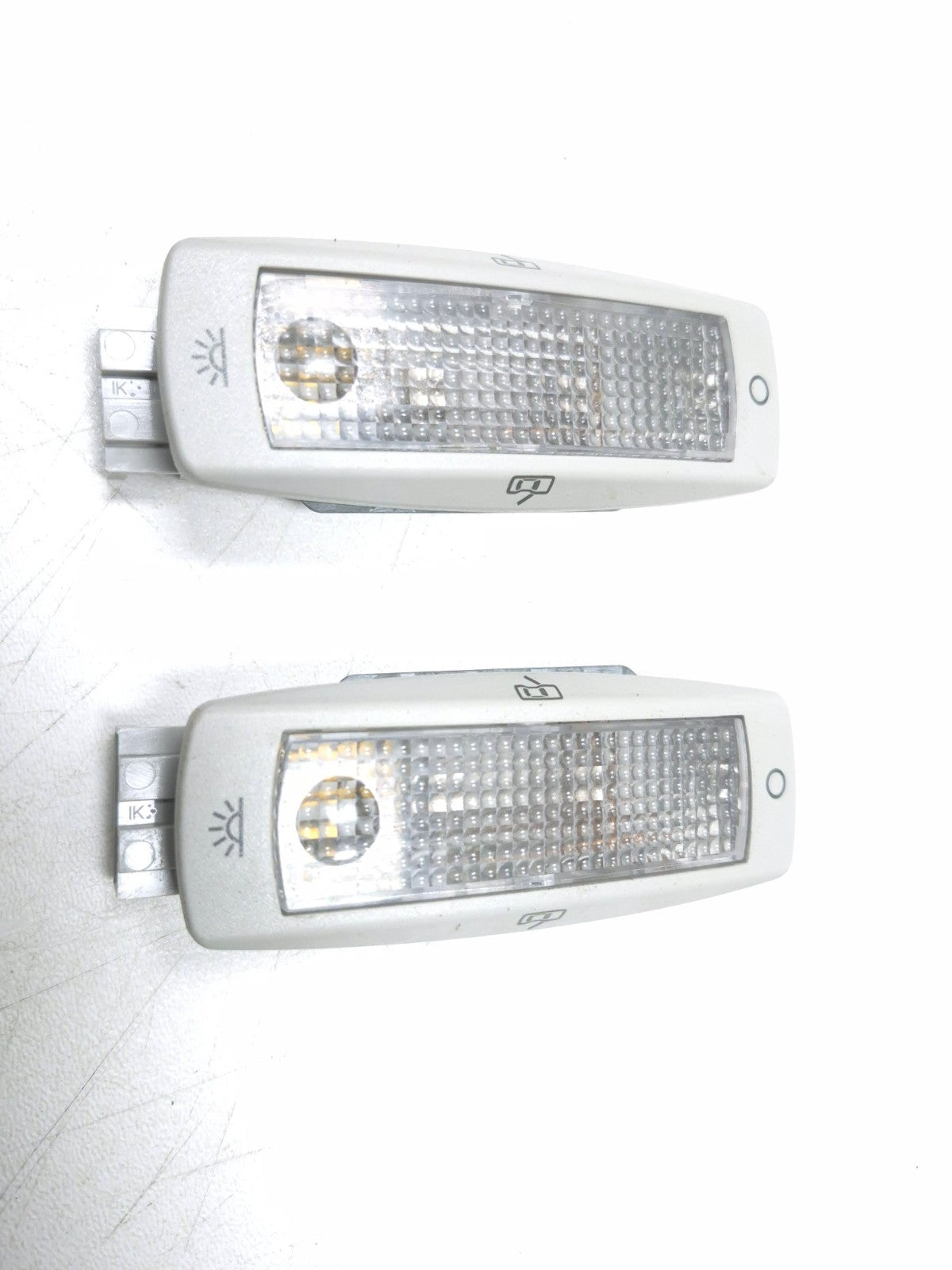 2011 Volkswagen Tiguan Interior Roof Light Lamp 2pcs OEM