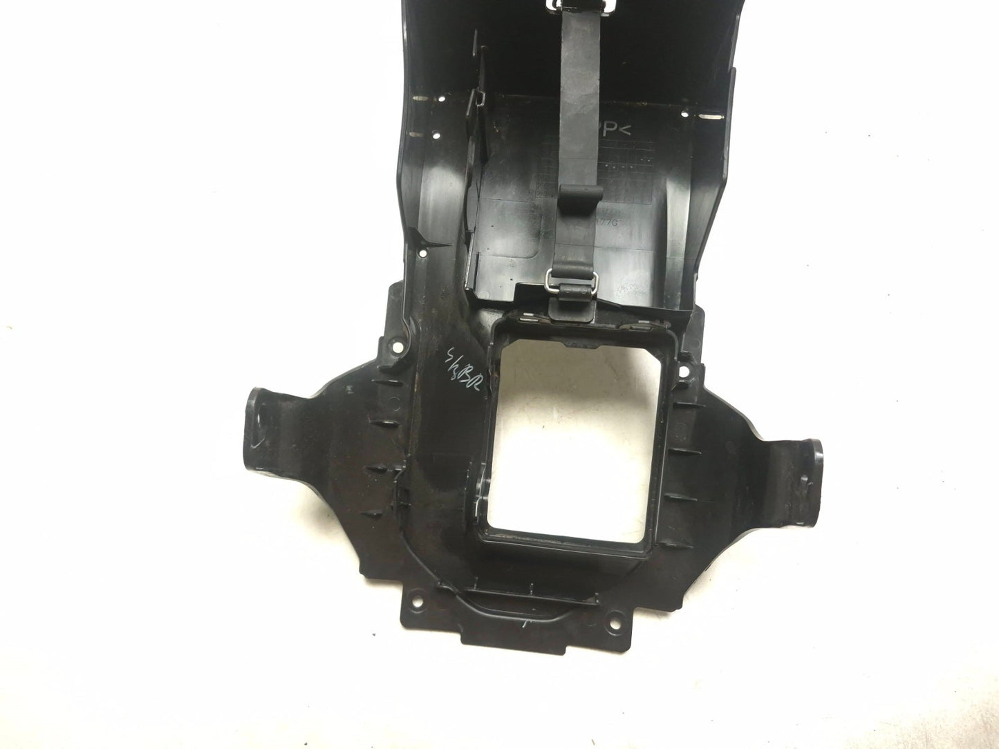 2025 Yamaha Yzf R3 Undertail Battery Tray OEM
