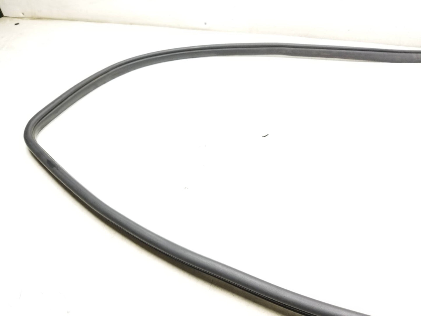 2011 - 2013 Kia Sportage Door Weatherstrip Seal Rear Driver Side Left OEM