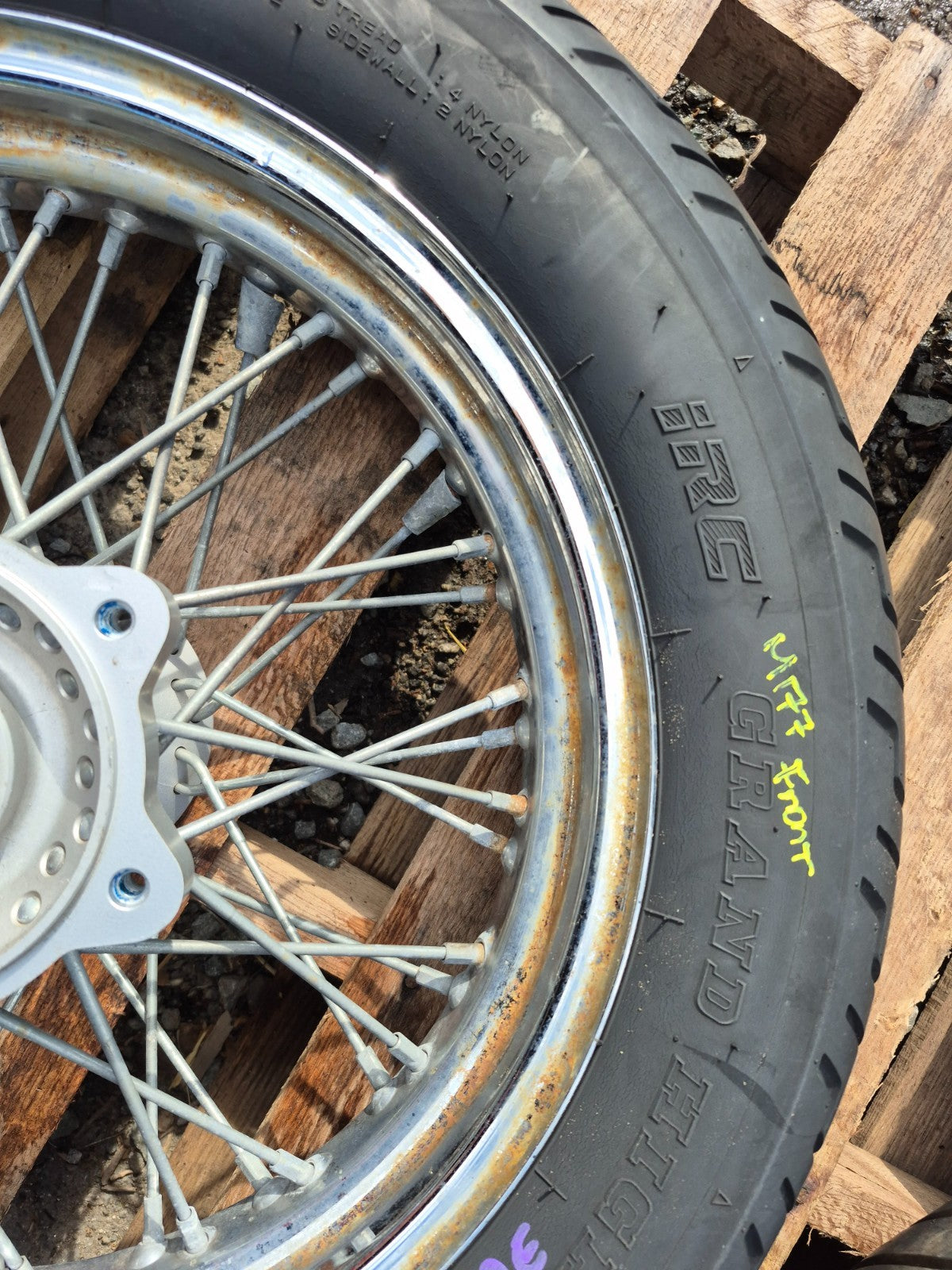 2004 Suzuki Vl800 Boulevard C50 Wheel Rim & Tire Front & Rear *straight* OEM