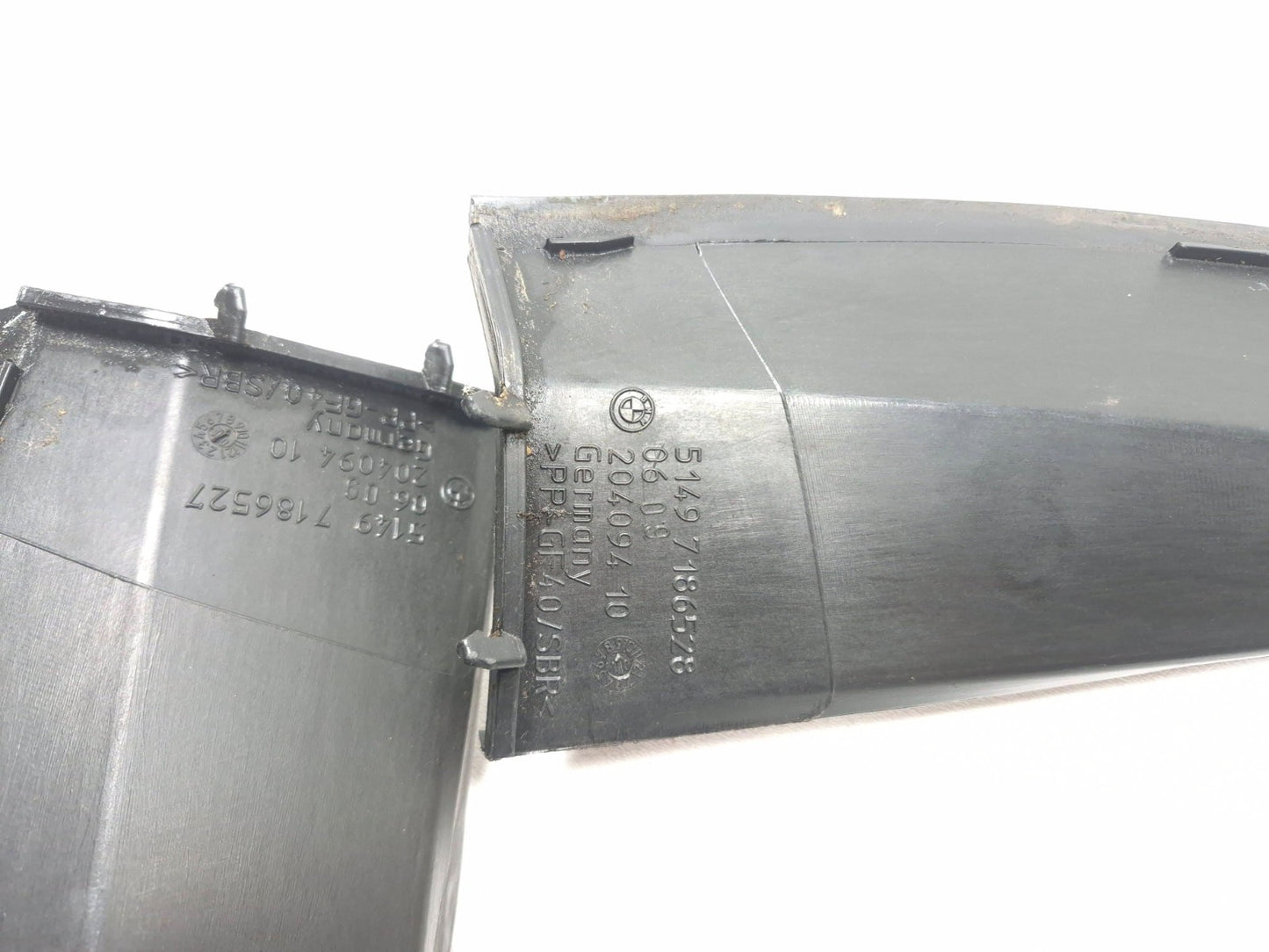 2011 BMW 750li Trunk Water Drip Rail Cover Panel Left Right Pair OEM