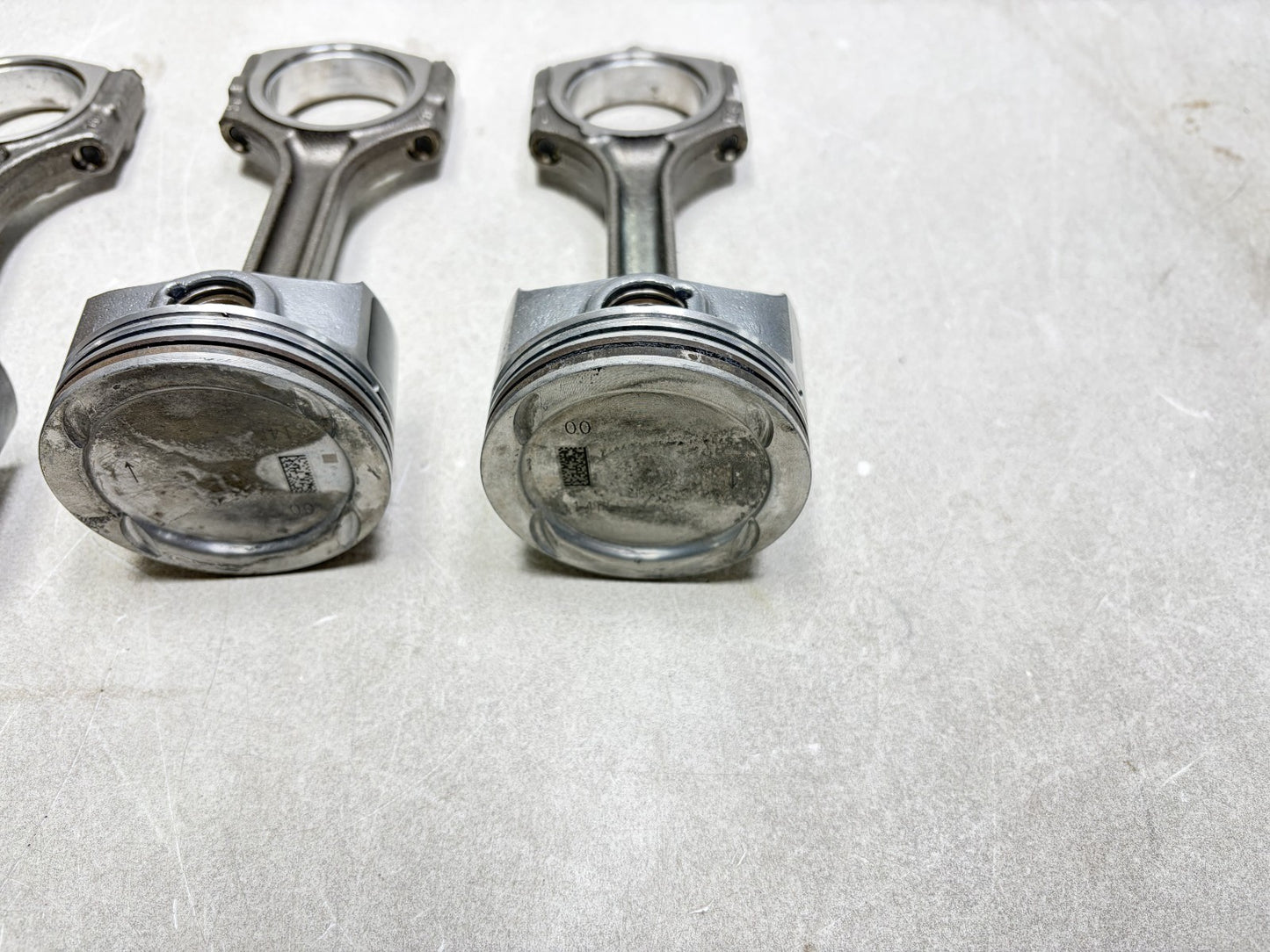 14 15 16 17 18 Buick Encore 1.4l Piston W/ Connecting Rod 4pcs OEM 3k Miles