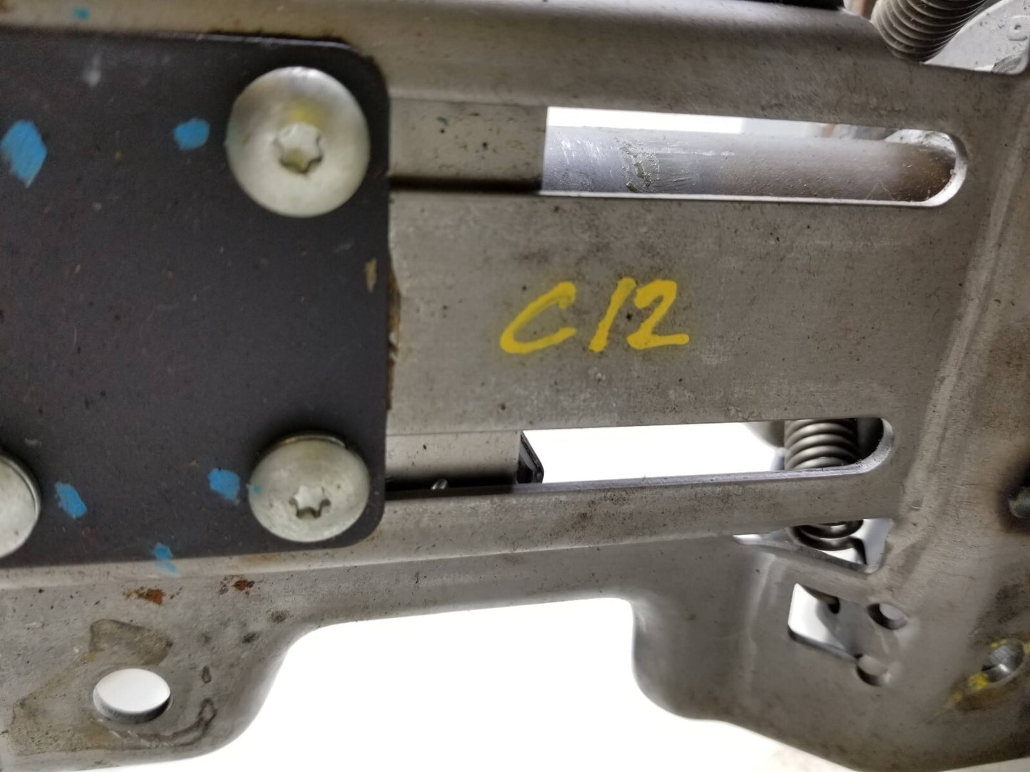 2011 - 2013 Kia Sportage Steering Column OEM