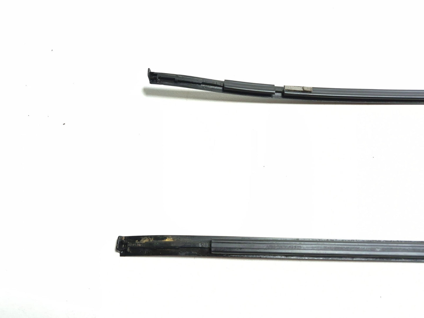 2015 Nissan Juke Exterior Roof Trim Molding OEM