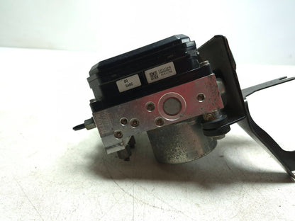 2015 Nissan Juke ABS Anti Lock Brake Pump OEM