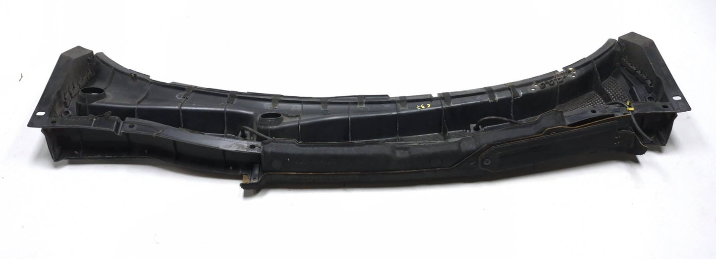 2011 Nissan Juke Windshield Wiper Motor Cover Cowl OEM