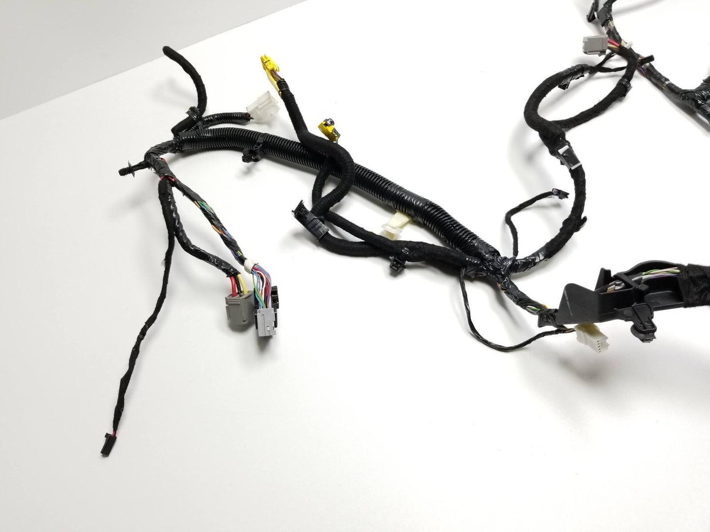 2021 Tesla Model 3 Dash Wire Harness 3067960-00-b OEM