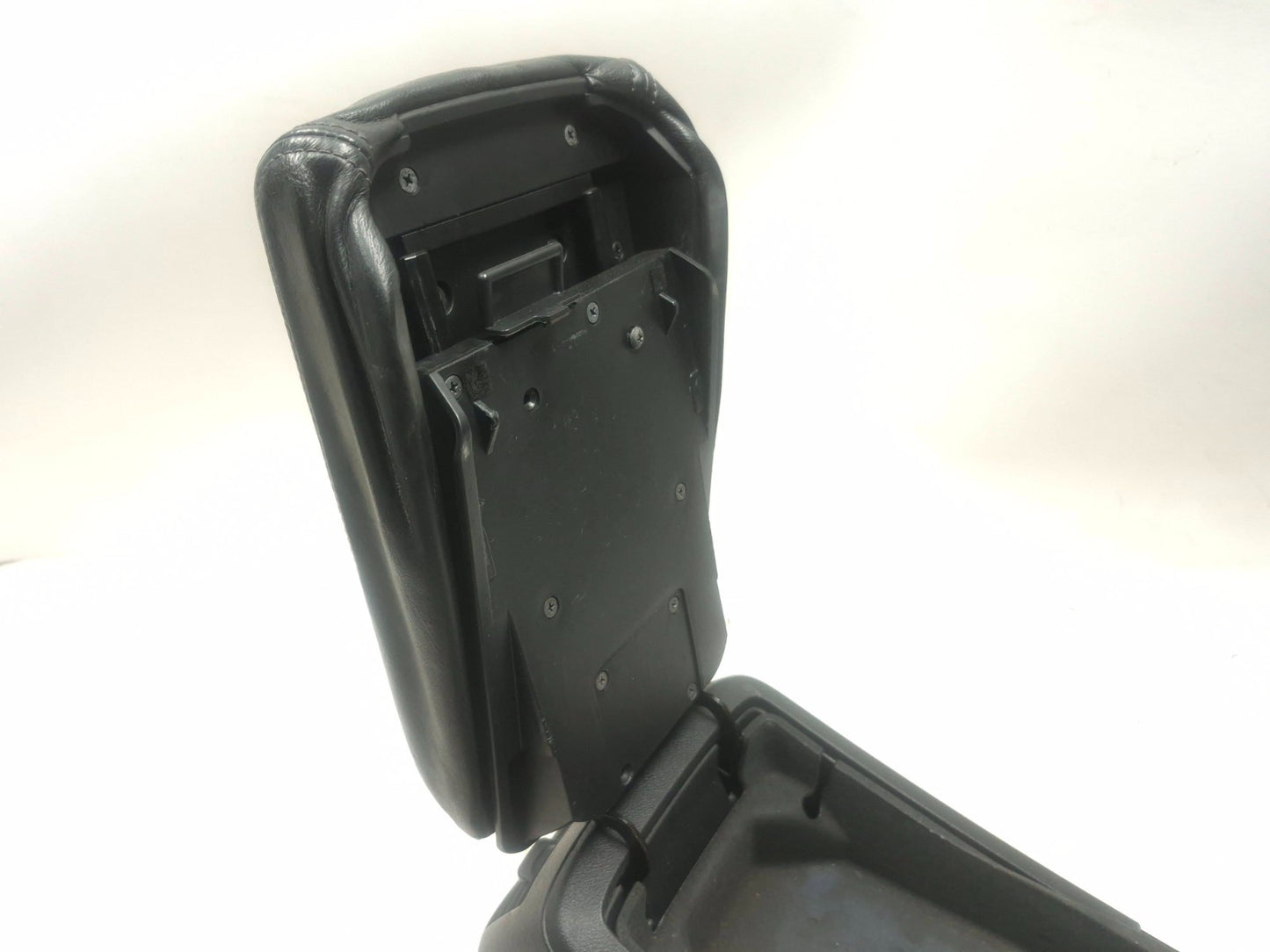 2008 Acura Tl Type-s Front Center Console Trim Base & Armrest OEM