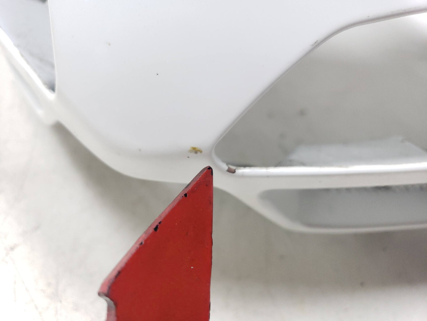 2008 - 2010 Ducati 848 Headlight Upper Cowl Fairing Nose W/ Windshield OEM