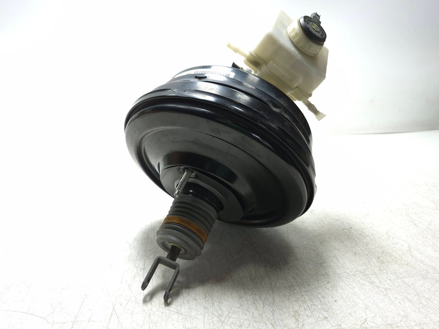 2008 BMW X6 E71 Power Brake Booster OEM 32067474 6774622-02
