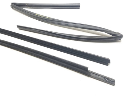 2016 Dodge Durango Front Door Window Belt Seal Driver Side Left OEM