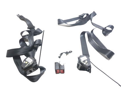 2015 Volkswagen Golf Tsi Rear Seat Belt W/seat Belt Latch Right & Left Pair OEM