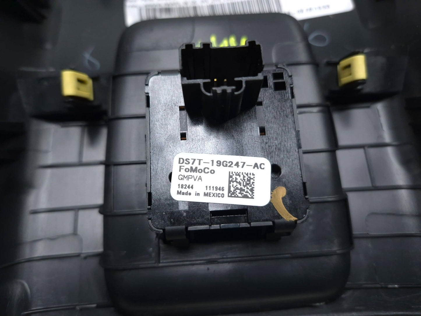 2019 Ford Ecosport Center Console Trim Rear OEM