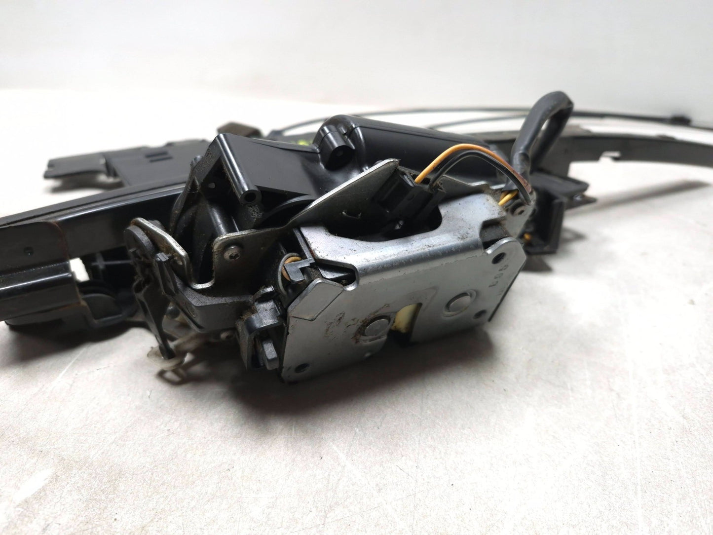 2013 Dodge Grand Caravan Sliding Door Lock Latch Actuator Left Driver Side Oem✅