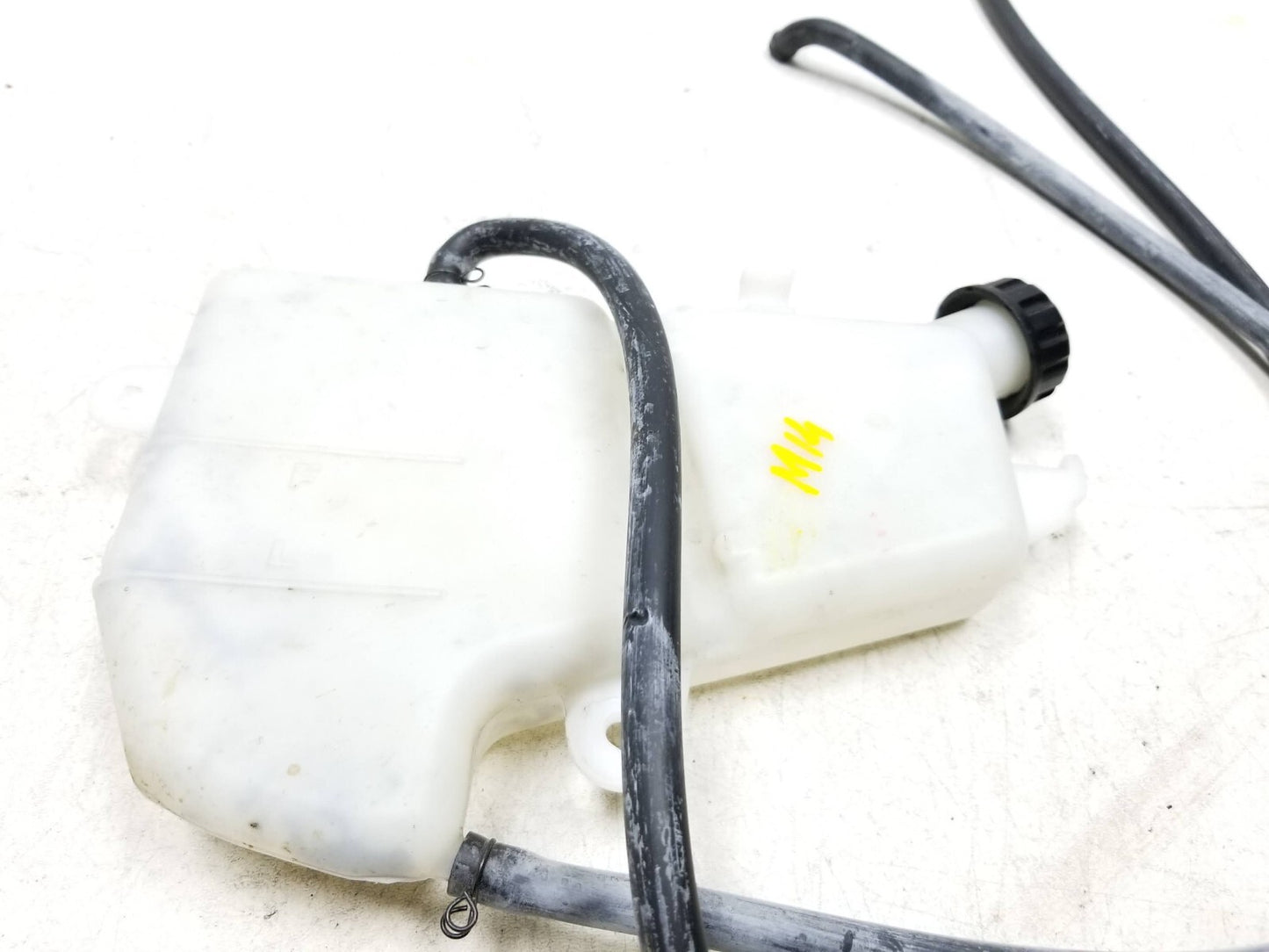 2015-2018 Kawasaki Klz1000 Versys 1000 Coolant Reservoir 43078-0074	 OEM