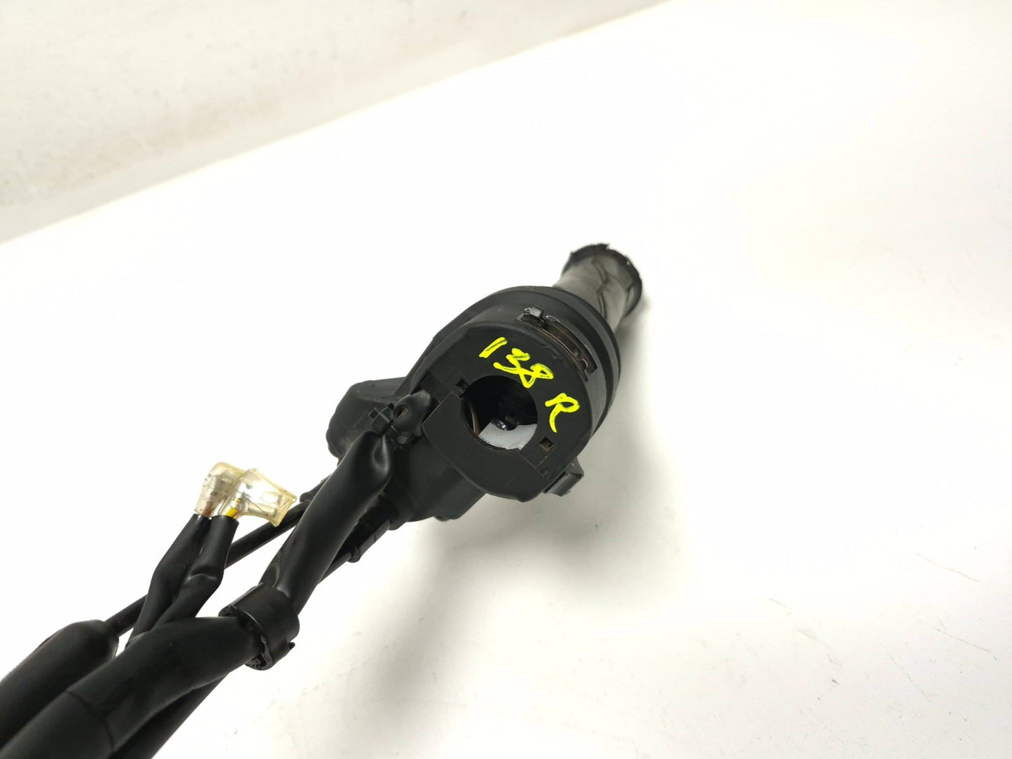 2025 Yamaha Yfz R3 320 Right Handlebar Switch & Throttle Cable Grip Assy OEM