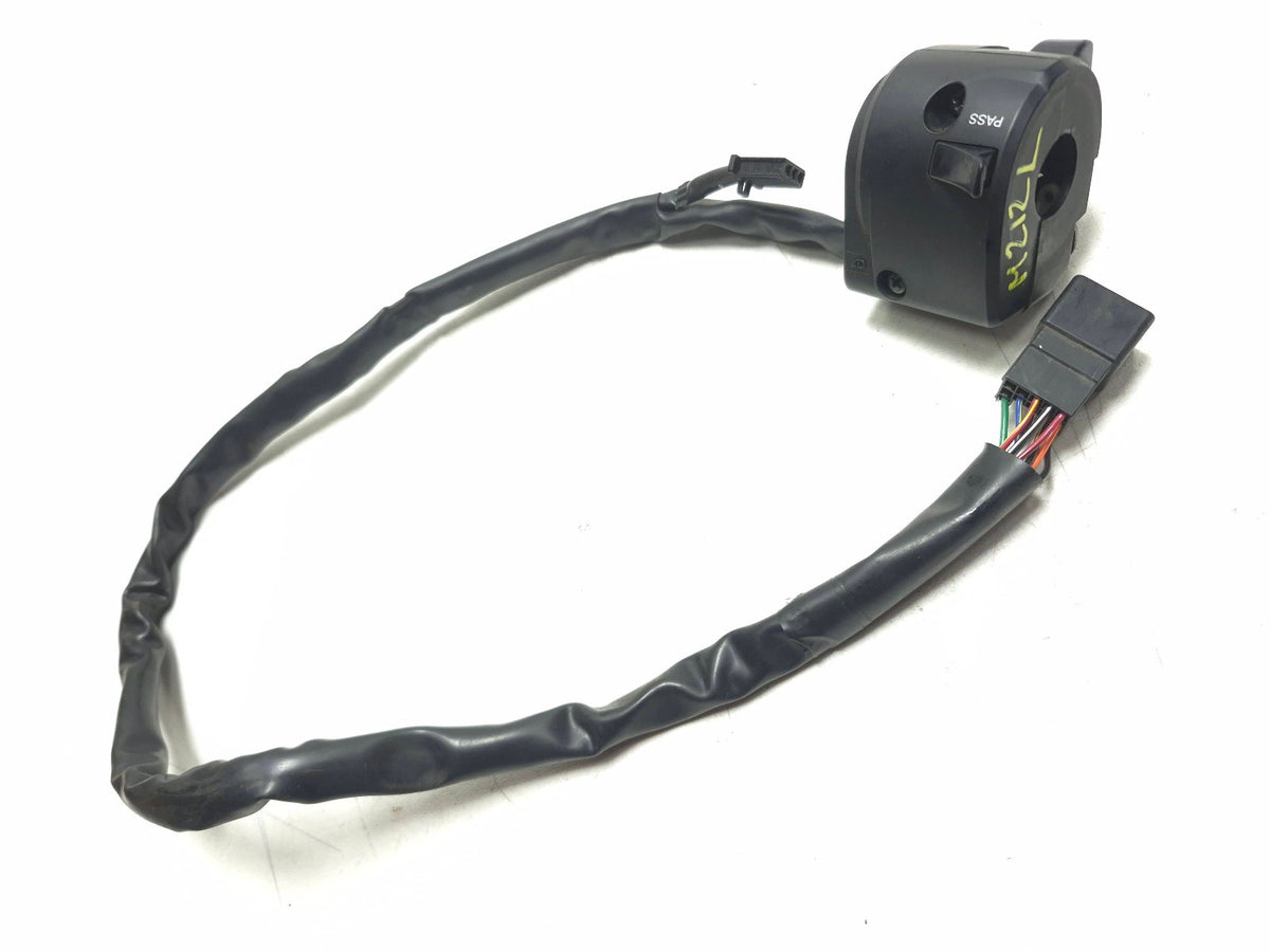 2020 Kawasaki Vulcan S En650c Left Handlebar Switch OEM 46091-0292
