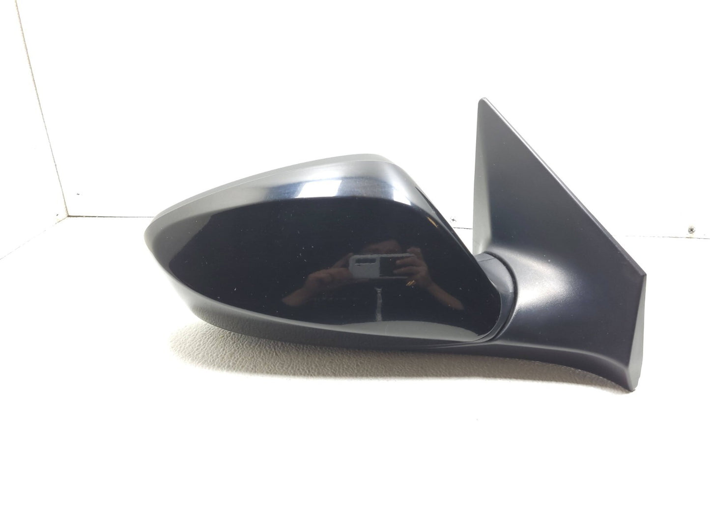 2016 Hyundai Elantra Sedan Door Side View Mirror Right Passenger Side OEM