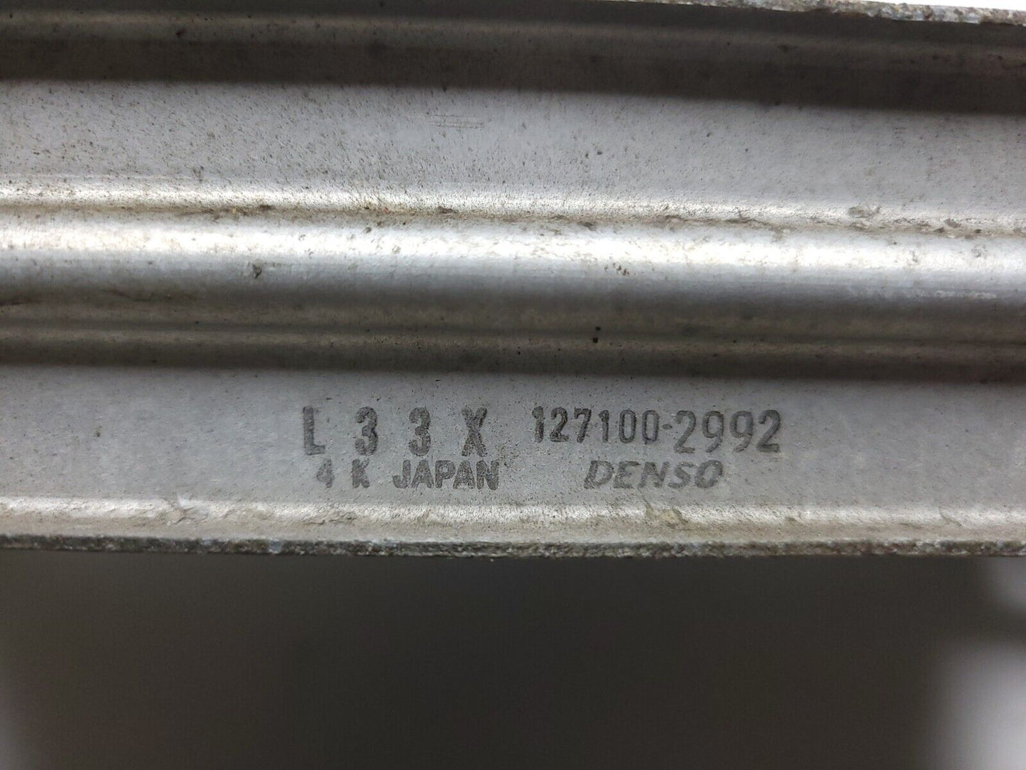 2007 - 2012 Mazda Cx-7 Intecooler 2.3l OEM