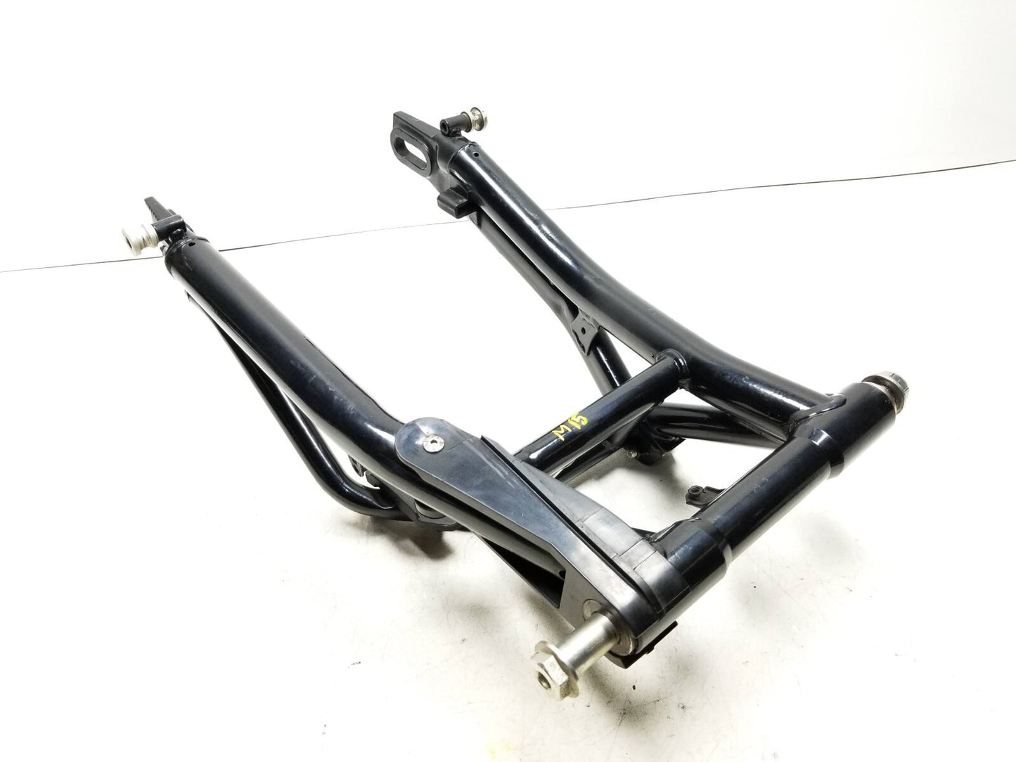 20 - 24 Benelli 302s Swingarm Swing Arm OEM 1609 Miles
